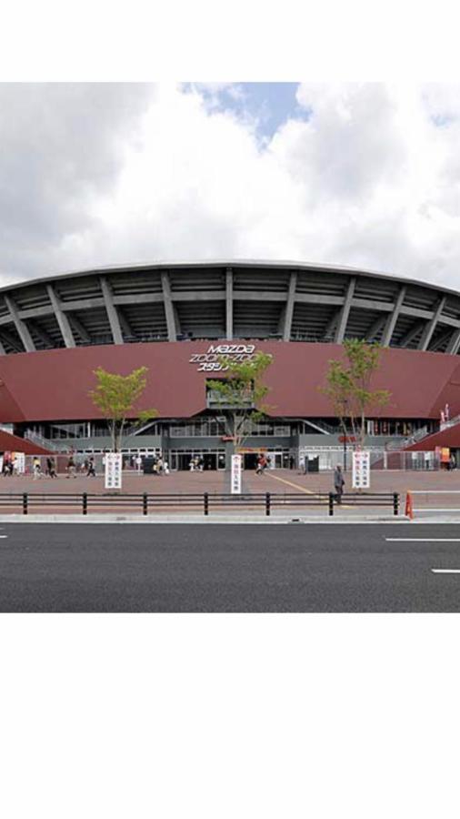 West Crab Base Villa Hiroshima Exterior photo